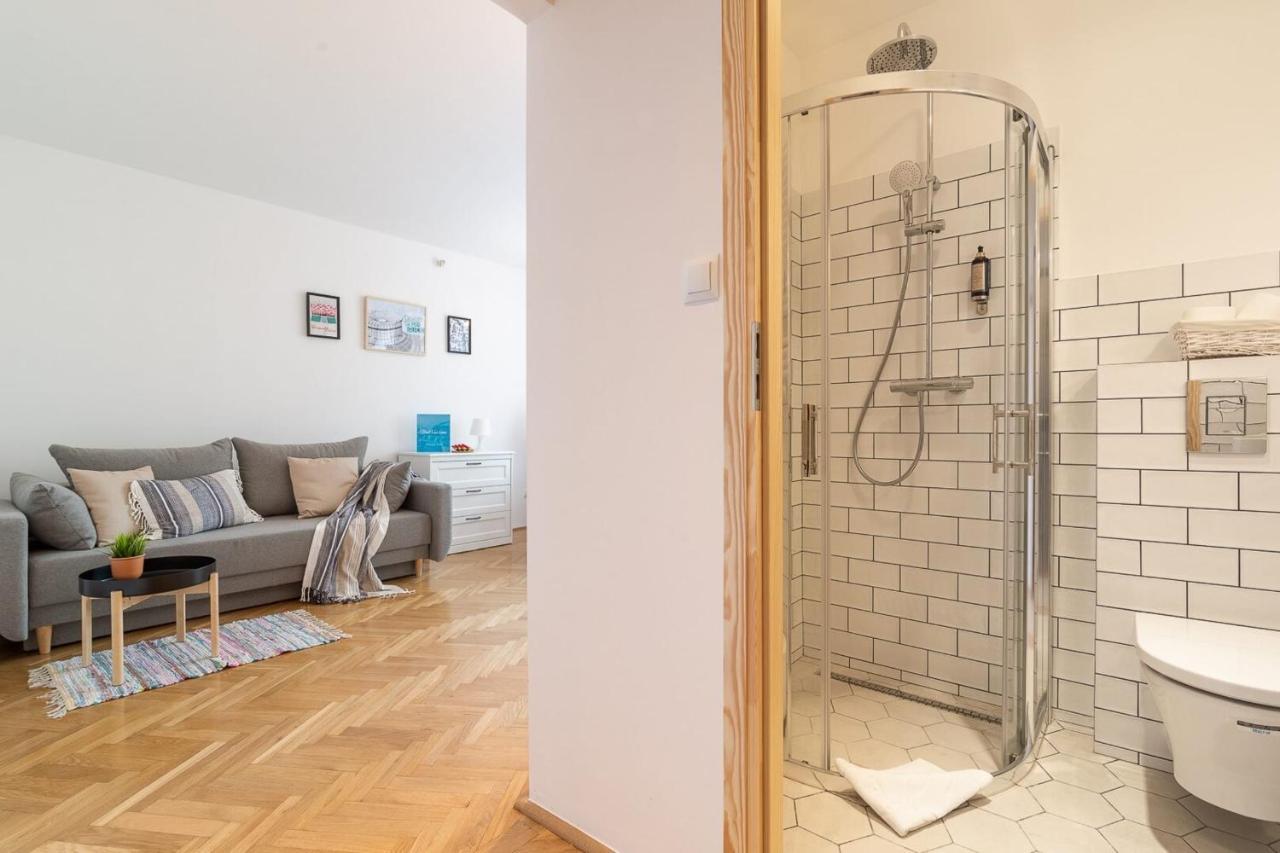 Rent Like Home - Pawia 36 Varsó Kültér fotó